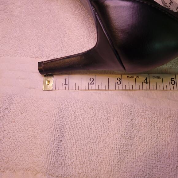 Torrid Black Faux Suede Ankle Strap Stiletto Heel Pumps Peep Toe Size 9W - Picture 5 of 11